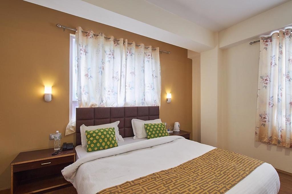 The Sikkim Regency Hotel Gangtok Exterior photo